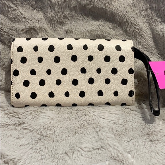 Betsey Johnson wristlet - Picture 7 of 7